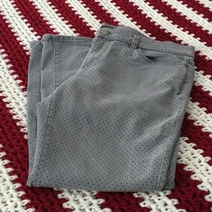 Bundle any $5 items at 3/$10 Ann Taylor 14 short grey dot jeans